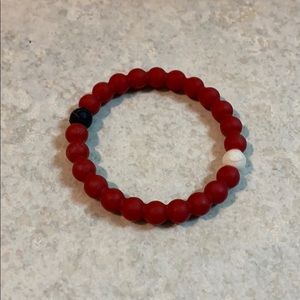 Red (X) Lokai